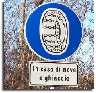 in caso di neve o ghiaccio snow ice in case sign