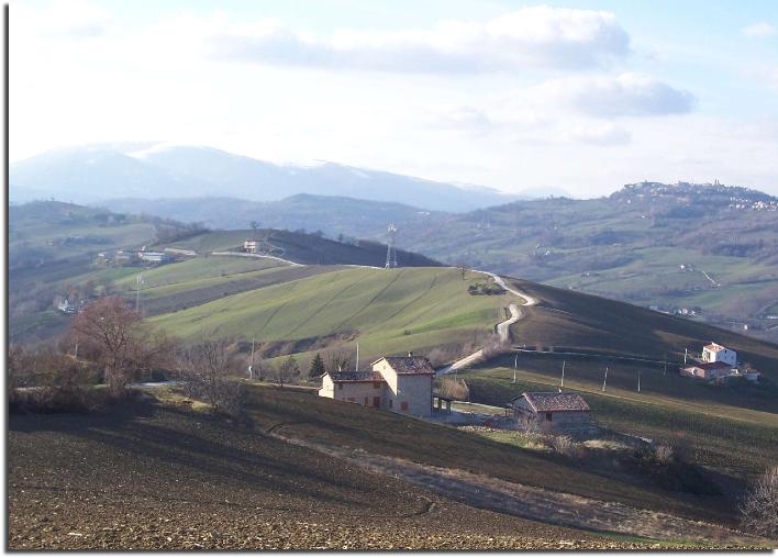 san ginesio angelo marche sibilini photo