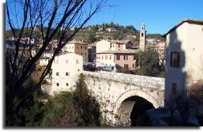 roman bridge ascoli piceno masonary